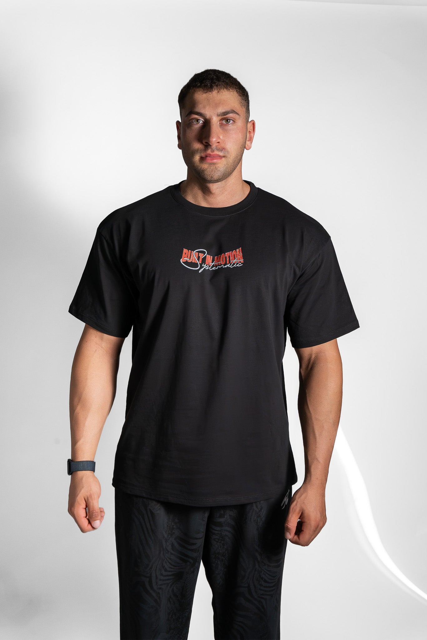 "Built In Motion" Baskılı T-Shirt